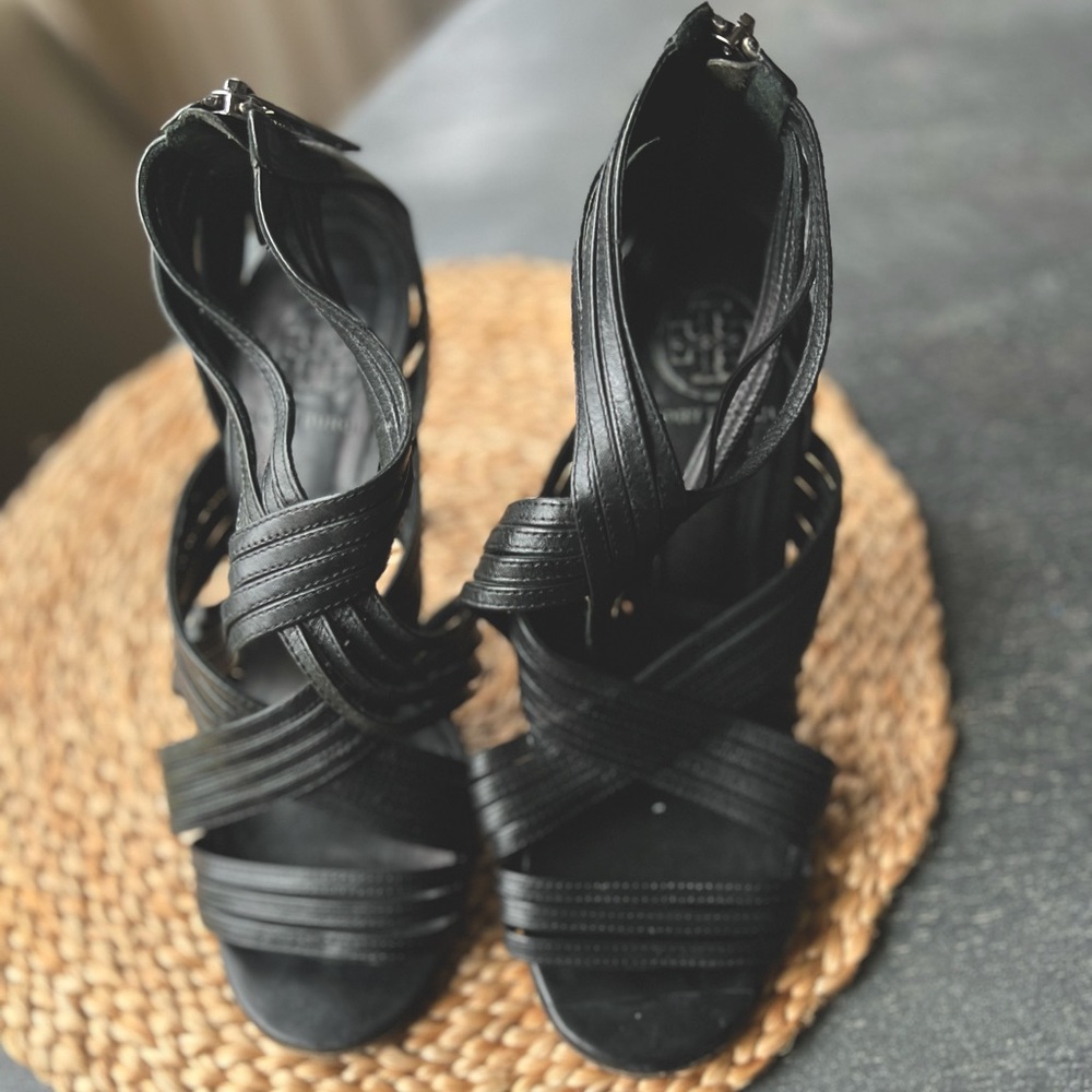 Tory Burch strappy sandal heels pumps black leather